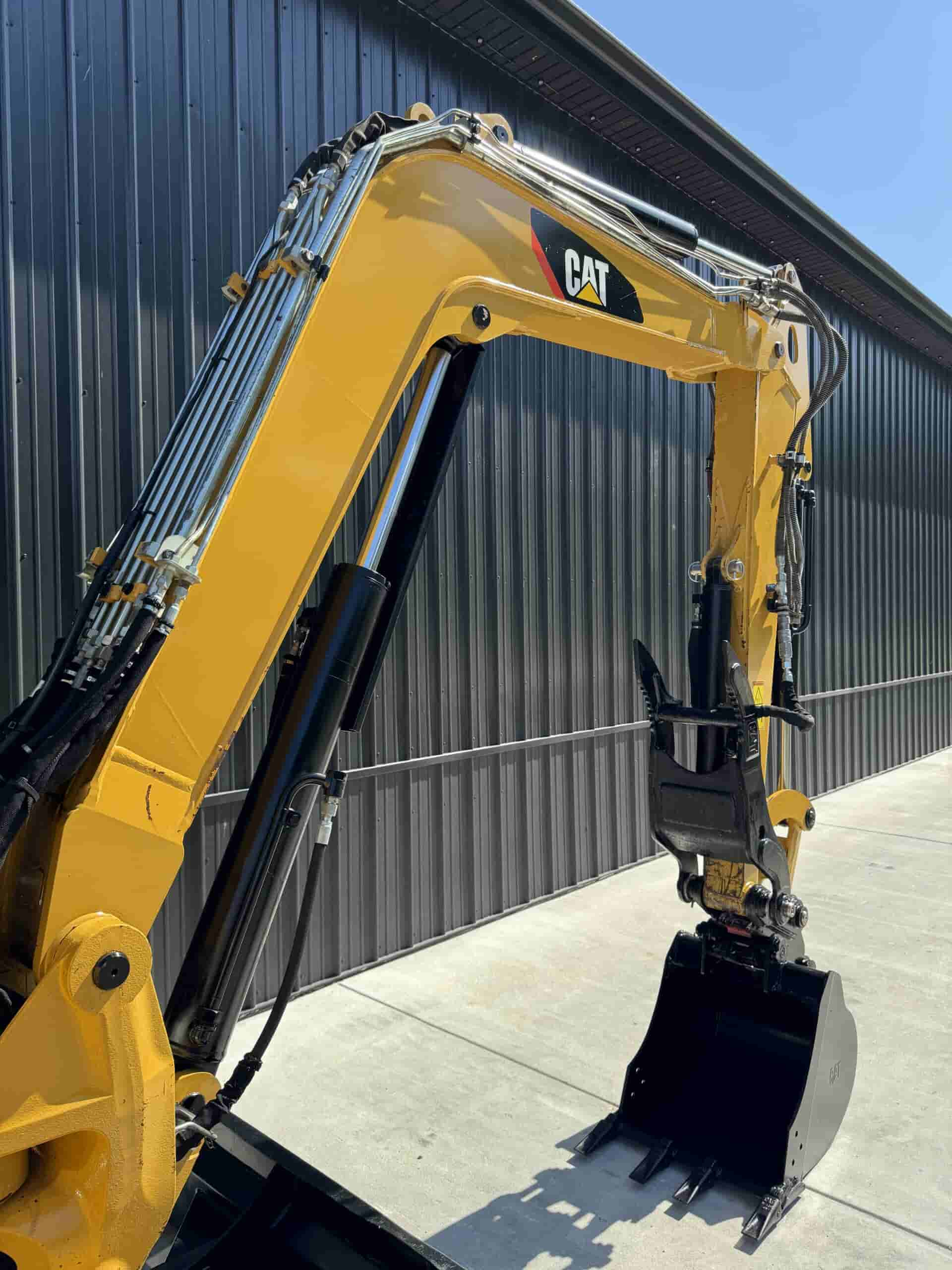 2019 CAT 305E2
